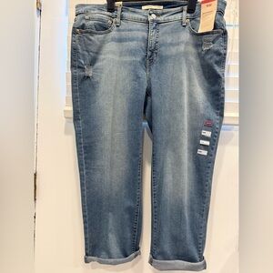 Levi's Light Blue Boyfriend Jeans